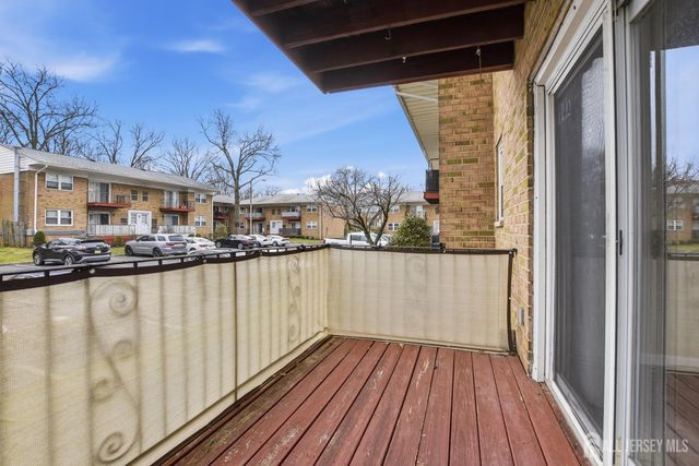 160 evergreen Road 14 A, Edison, NJ 08837