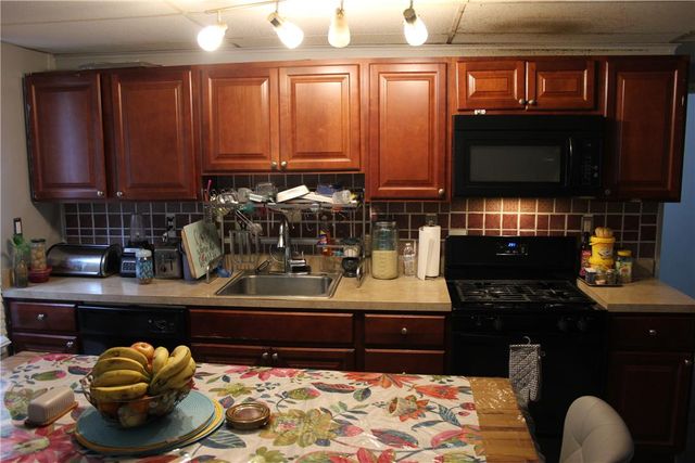 946 South 24th Street, Easton, PA 18042