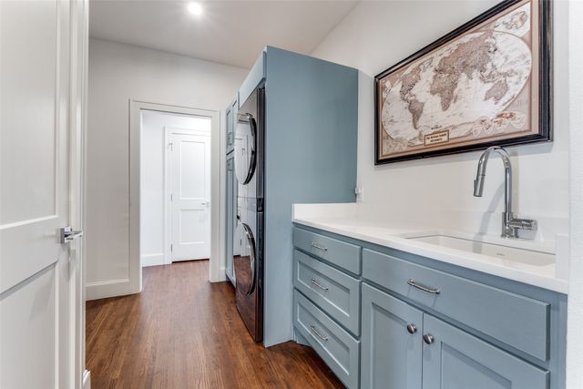 803 Newell Avenue, Dallas, TX 75223