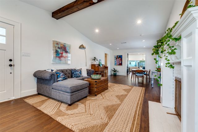 803 Newell Avenue, Dallas, TX 75223