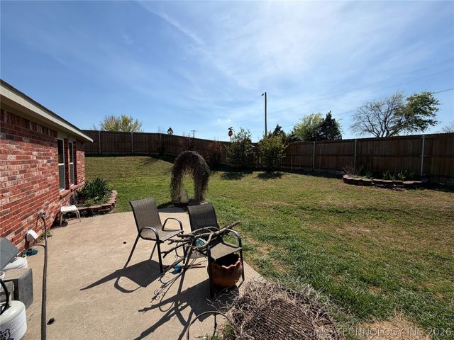 4913 Rock Creek Road, Ardmore, OK 73401