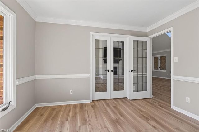 1306 Fairway DR, Chesapeake, VA 23320