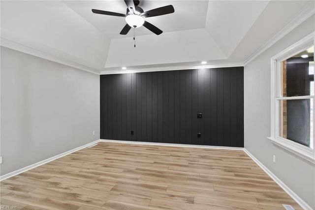 1306 Fairway DR, Chesapeake, VA 23320