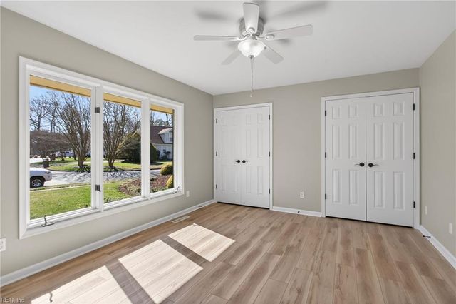 1306 Fairway DR, Chesapeake, VA 23320