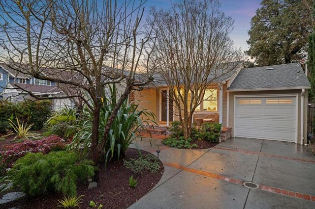 754 15th Avenue, Menlo Park, CA 94025
