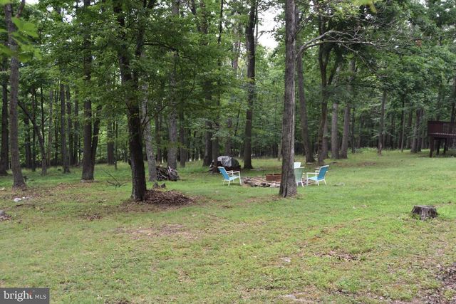 586 CARDINAL VIEW RD, Paw Paw, WV 25434