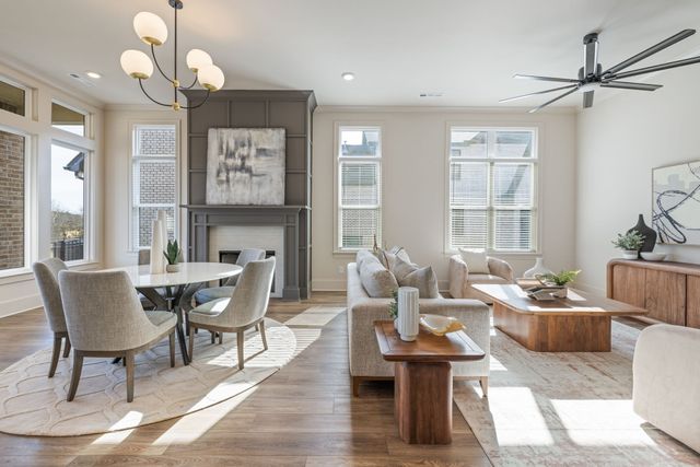 7304 Crowell Dr, College Grove, TN 37046