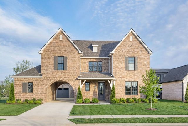 7304 Crowell Dr, College Grove, TN 37046