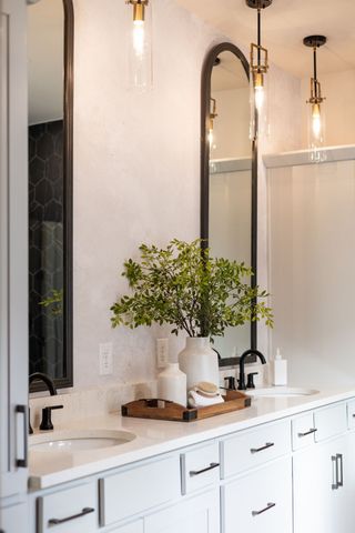 7304 Crowell Dr, College Grove, TN 37046