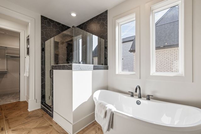 7304 Crowell Dr, College Grove, TN 37046