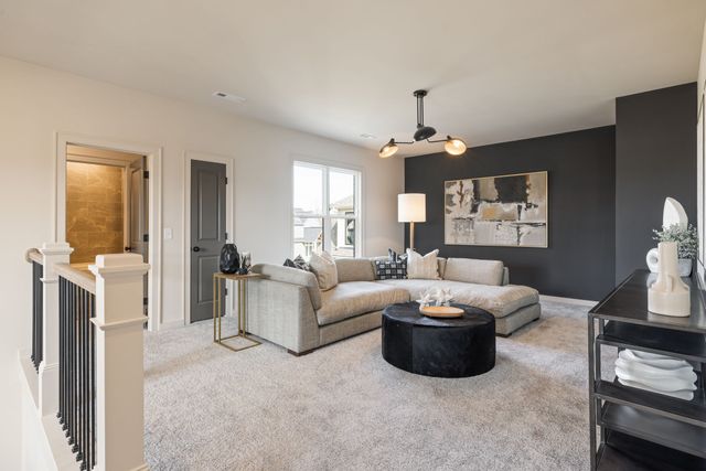 7304 Crowell Dr, College Grove, TN 37046