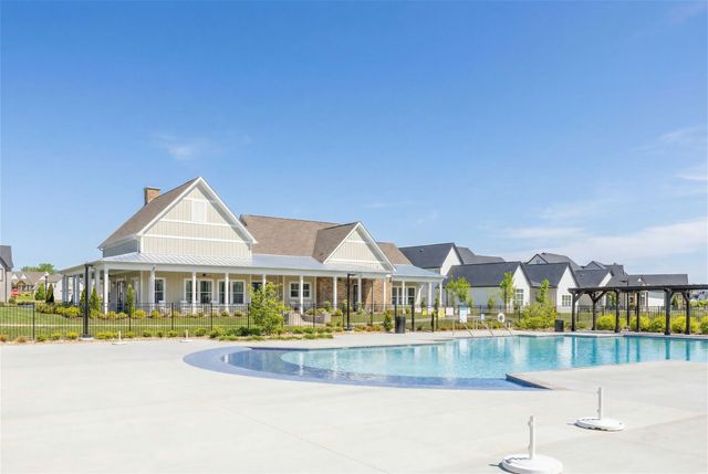 7304 Crowell Dr, College Grove, TN 37046