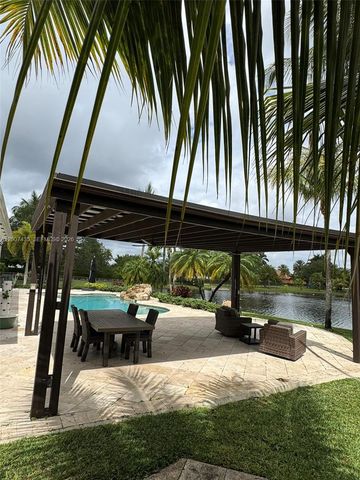 15053 SW 40th St 0, Davie, FL 33331