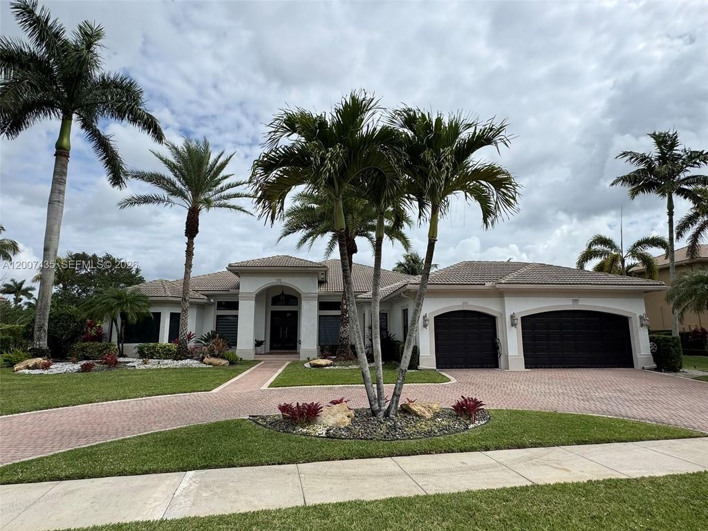 15053 SW 40th St 0, Davie, FL 33331