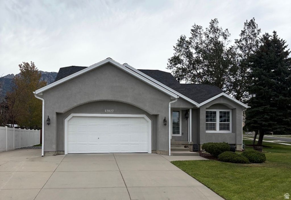 12027 BLUE HERON DR, Draper, UT 84020 — exterior