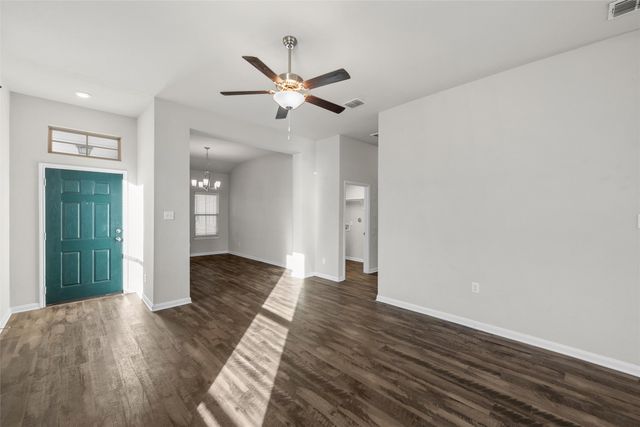 10421 Arabella Lane, Waco, TX 76708