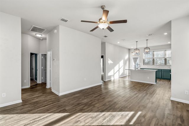 10421 Arabella Lane, Waco, TX 76708