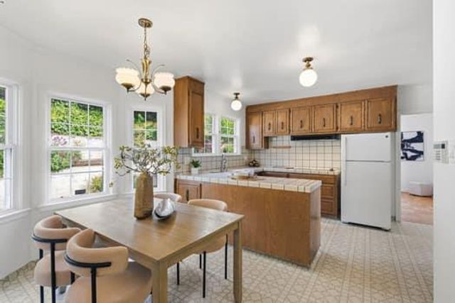 647 Pine Terrace, South San Francisco, CA 94080