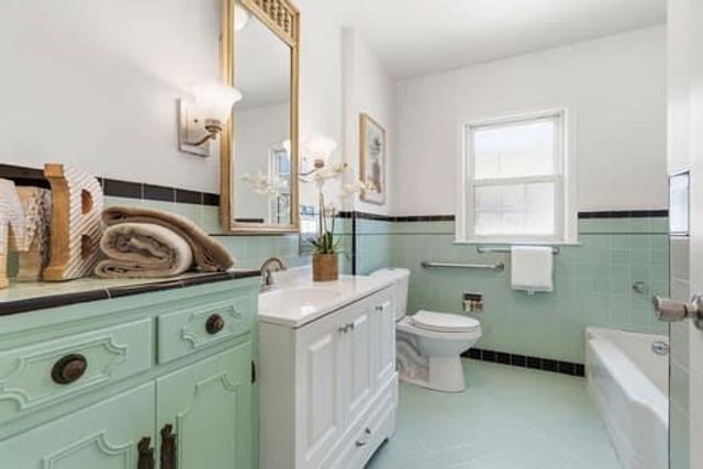 647 Pine Terrace, South San Francisco, CA 94080