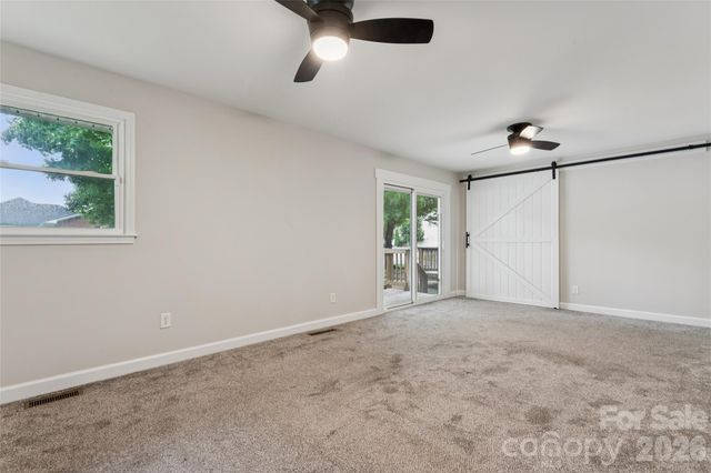 615 W 5th Street, Landis, NC 28088