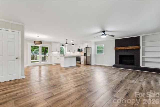 615 W 5th Street, Landis, NC 28088