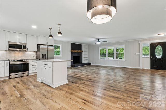 615 W 5th Street, Landis, NC 28088