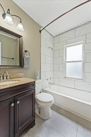 5621 Rolston Avenue, Norwood, OH 45212