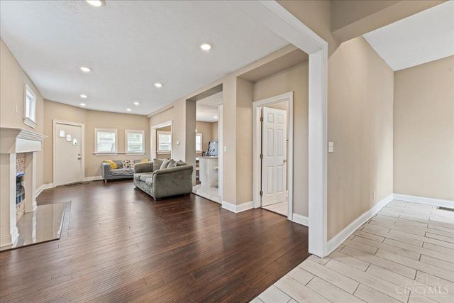 5621 Rolston Avenue, Norwood, OH 45212