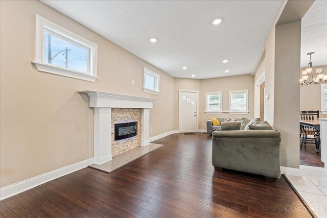 5621 Rolston Avenue, Norwood, OH 45212