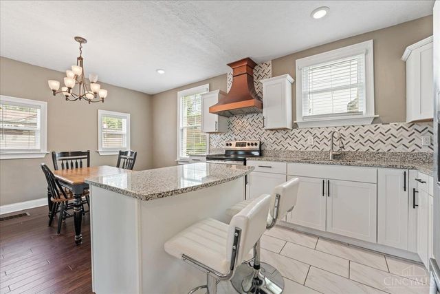 5621 Rolston Avenue, Norwood, OH 45212