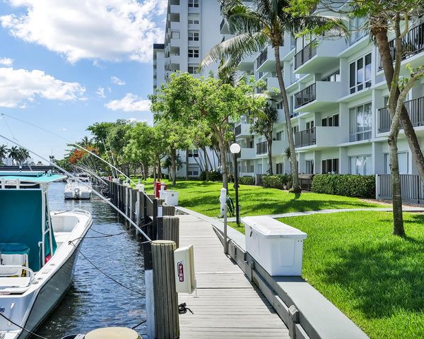 801 S Federal Highway Ph21, Pompano Beach, FL 33062