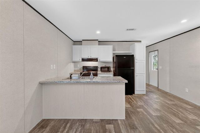 4152 C 575, Bushnell, FL 33513