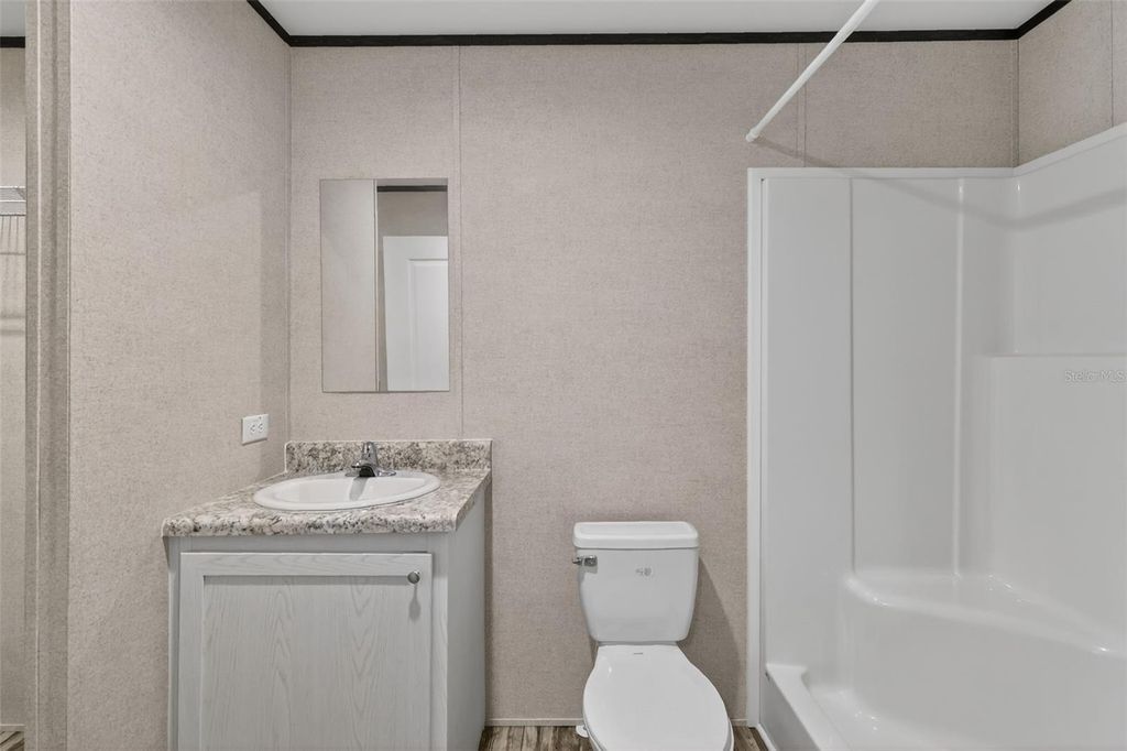 Image 11 of property listing at 4152 C 575, Bushnell, FL 33513