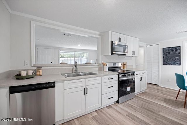 11118 FLAMINGO Avenue, Jacksonville, FL 32220