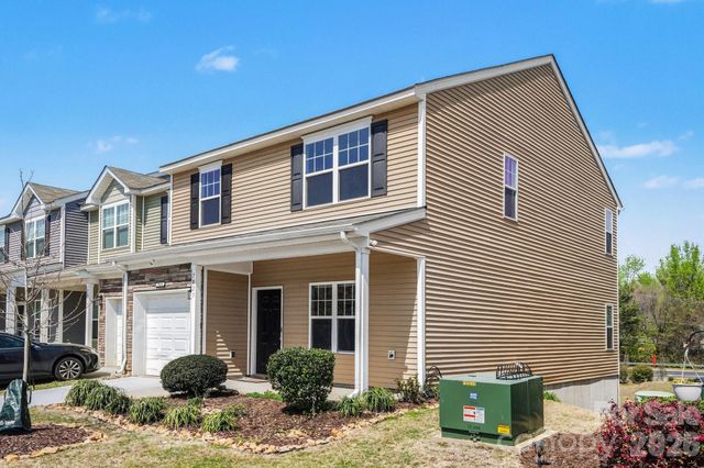 7023 Jane Parks Way, Charlotte, NC 28217