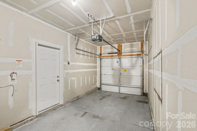 7023 Jane Parks Way, Charlotte, NC 28217