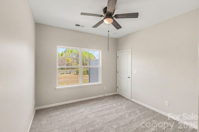 7023 Jane Parks Way, Charlotte, NC 28217