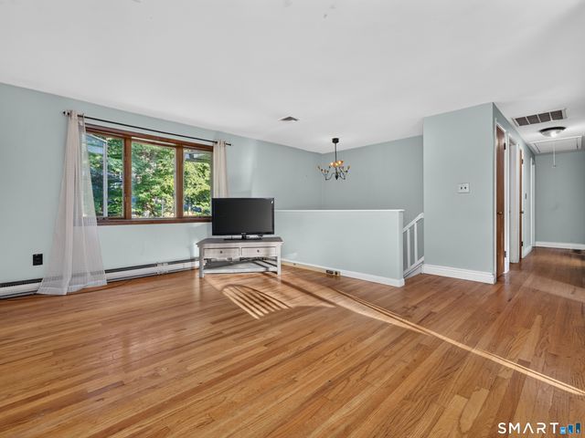 25 Brickyard Road, Clinton, CT 06413