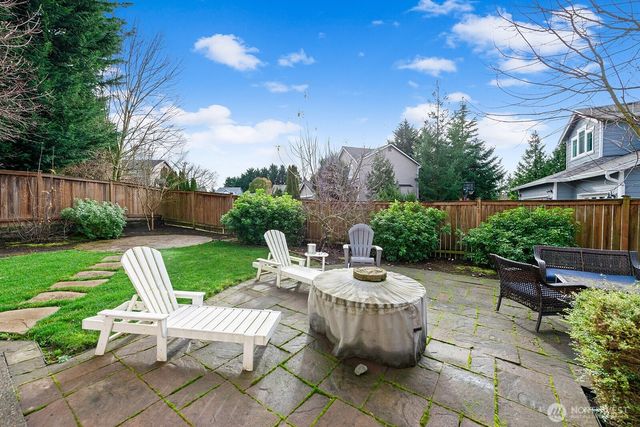 1112 57th Place SE, Auburn, WA 98092