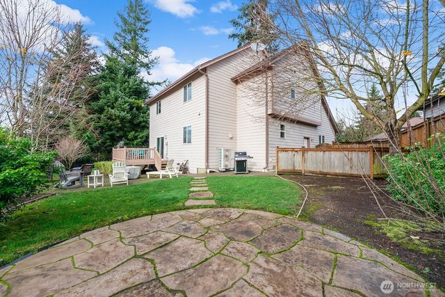 1112 57th Place SE, Auburn, WA 98092