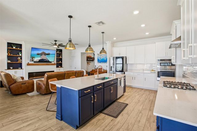 8289 OLYMPIC STONE CIRCLE, New Port Richey, FL 34655