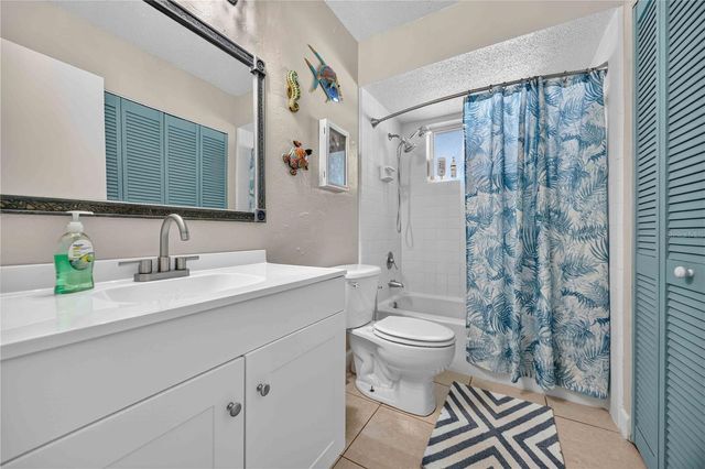 8093 HERBISON AVENUE, North Port, FL 34287