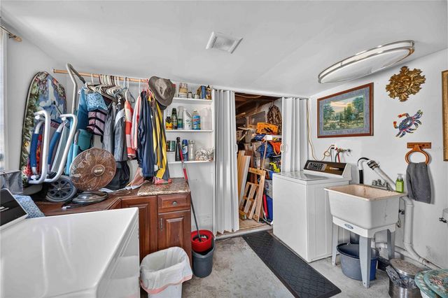 8093 HERBISON AVENUE, North Port, FL 34287