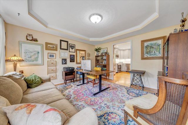 735 Ridgecrest LN, Roanoke, VA 24019