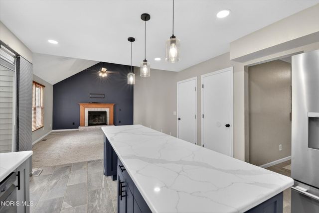 1801 Eaglecrest Road, Perrysburg, OH 43551