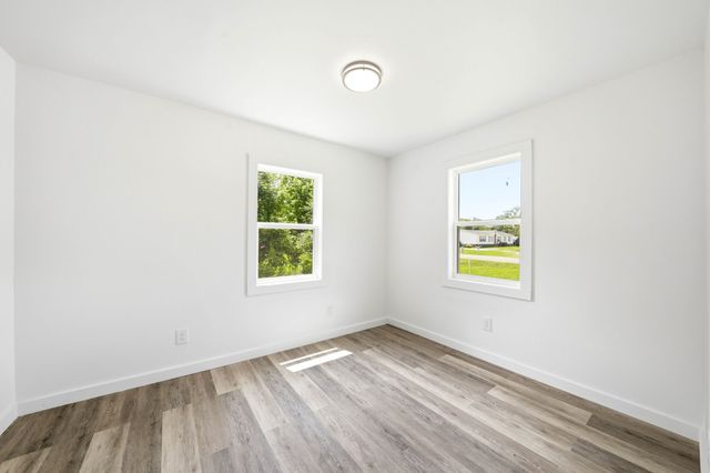 305 S Polk St, Tullahoma, TN 37388