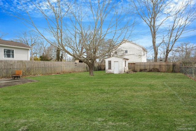 74 Argyle Drive, Shirley, NY 11967