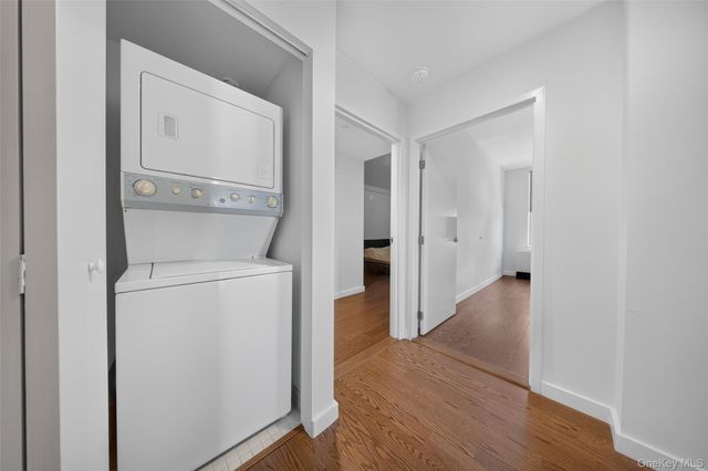 40-26 College Point Boulevard 16F, Flushing, NY 11354