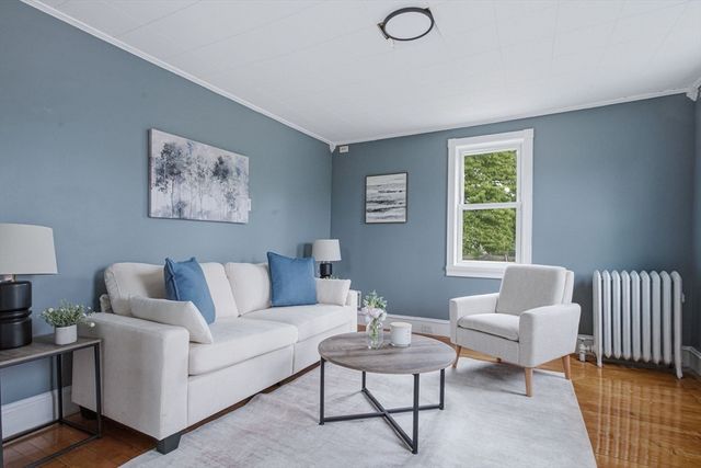 92 Broadway, Taunton, MA 02780