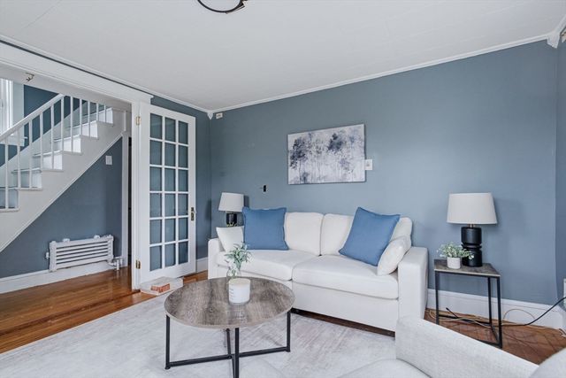 92 Broadway, Taunton, MA 02780